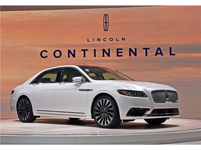 2017_Lincoln_Continental