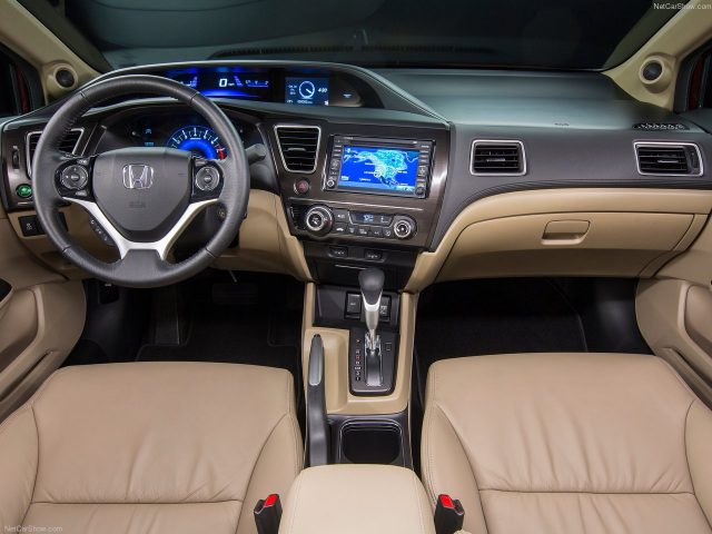 Honda-Civic_Sedan_Салон