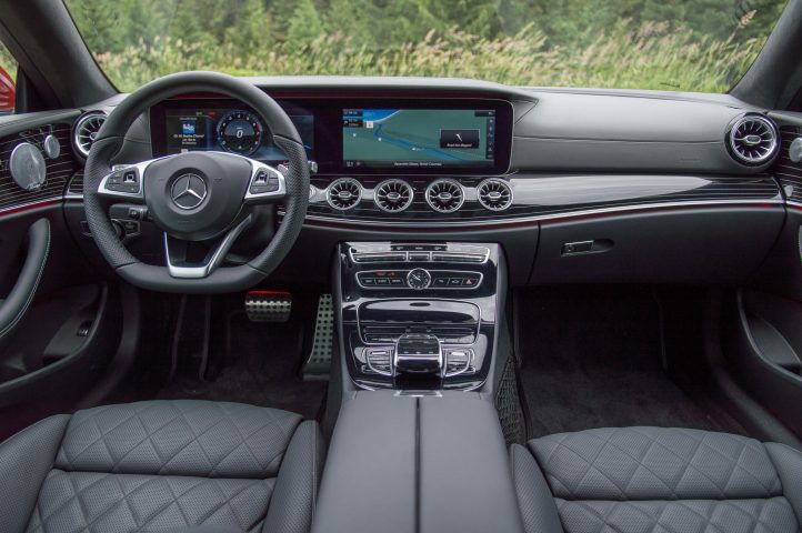 Mercedes-Benz-E400_Салон